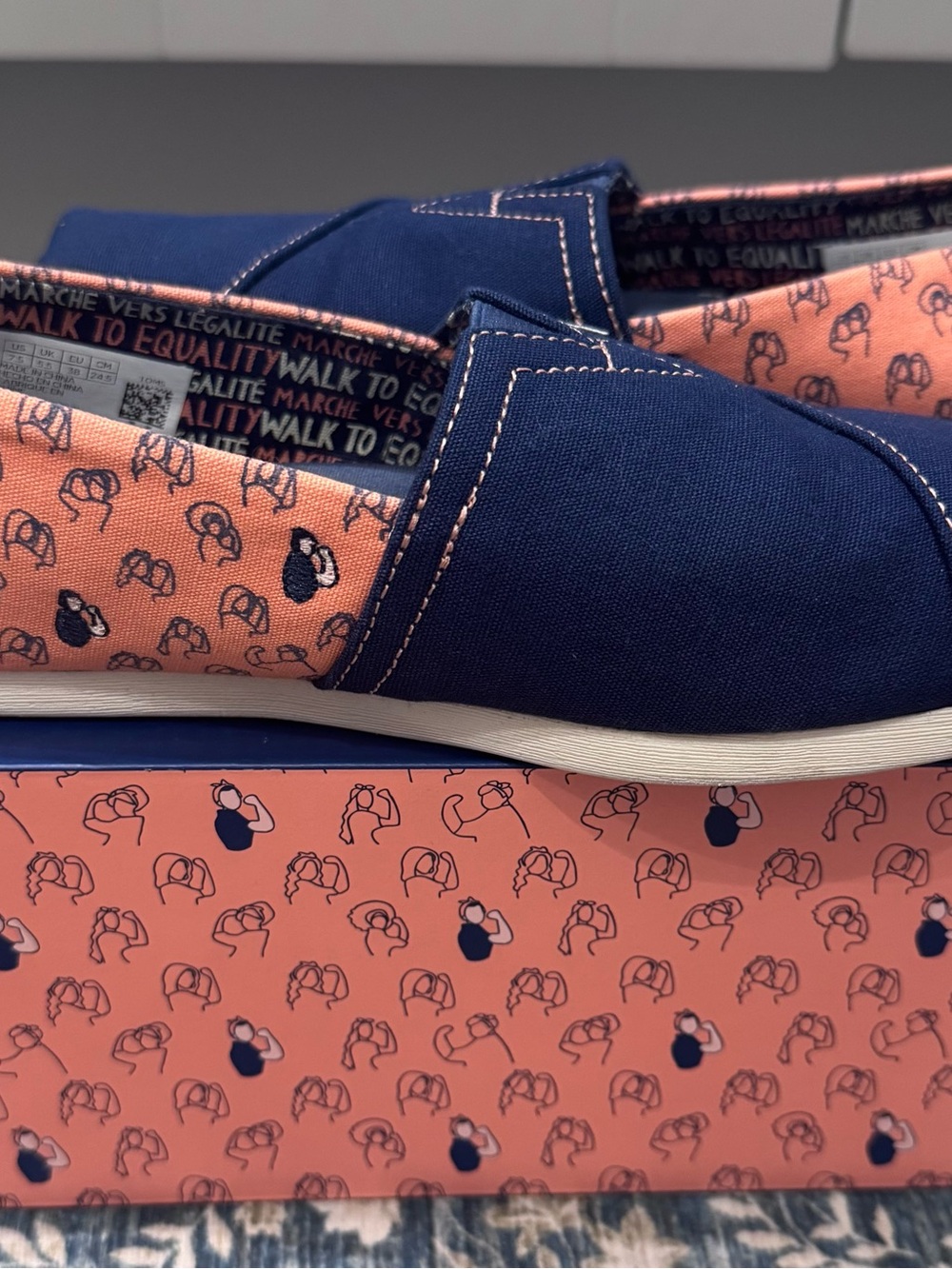 Tom’s Navy and Peach Slip-On Canvas Shoes